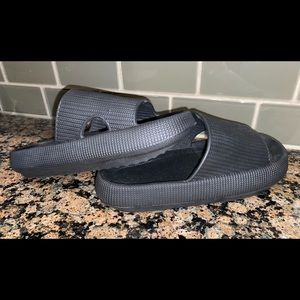Cozi Slides (Unisex)